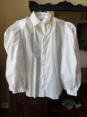 White Button-Front Puff Sleeve Shirt